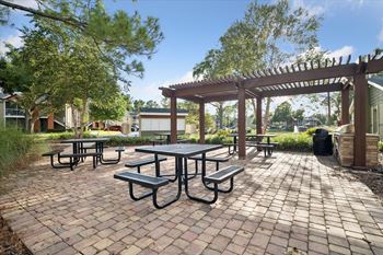 Grilling/Picnic Area