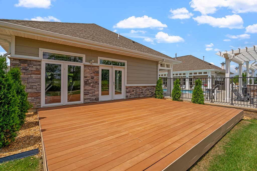 Outdoor Yoga and Fitness Platform