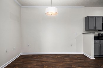 Dining Area with Vinyl Plank Flooring - Photo Gallery 11