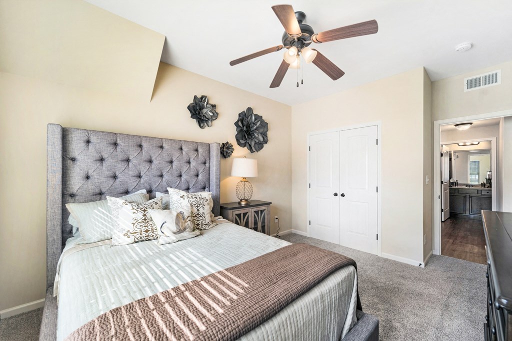 Bedroom with Plush Carpeting
