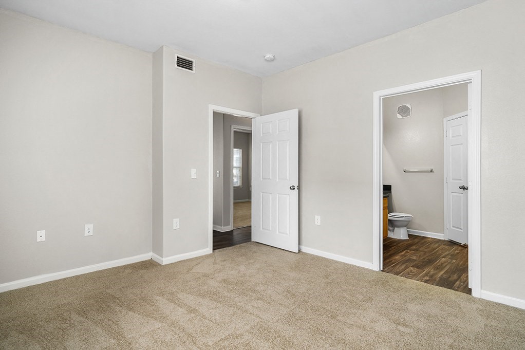 Large Bedroom With Attached Bathroom - Elms Floor Plan