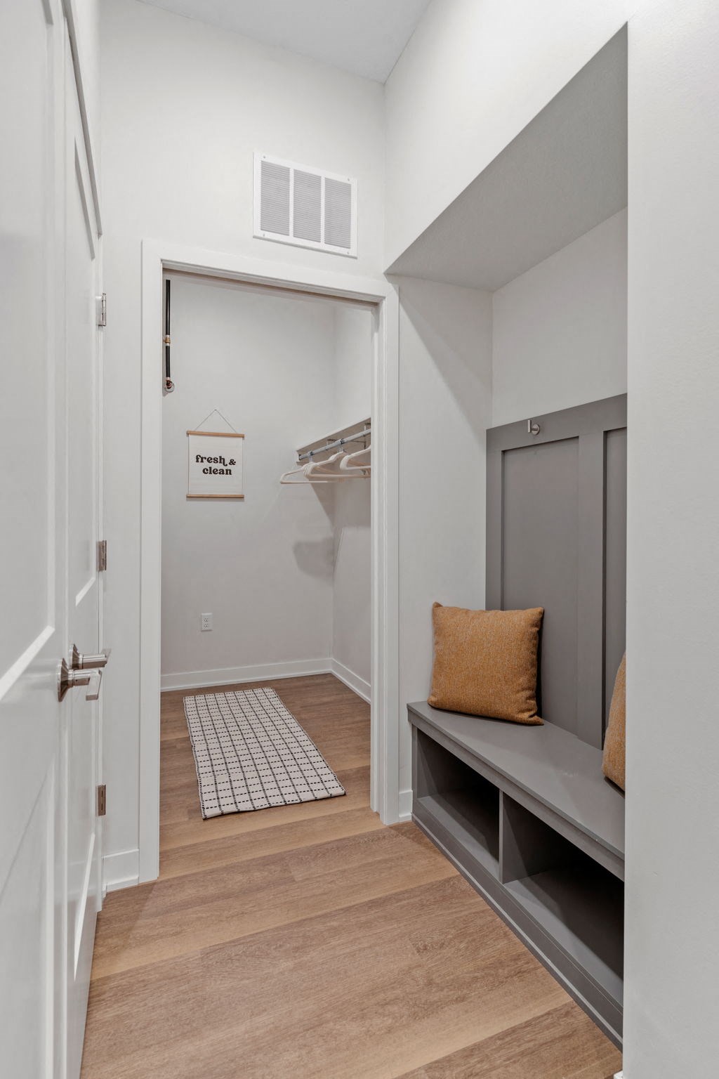 Built-In Nook Area With Bench Seating & Storage Off The Entrance