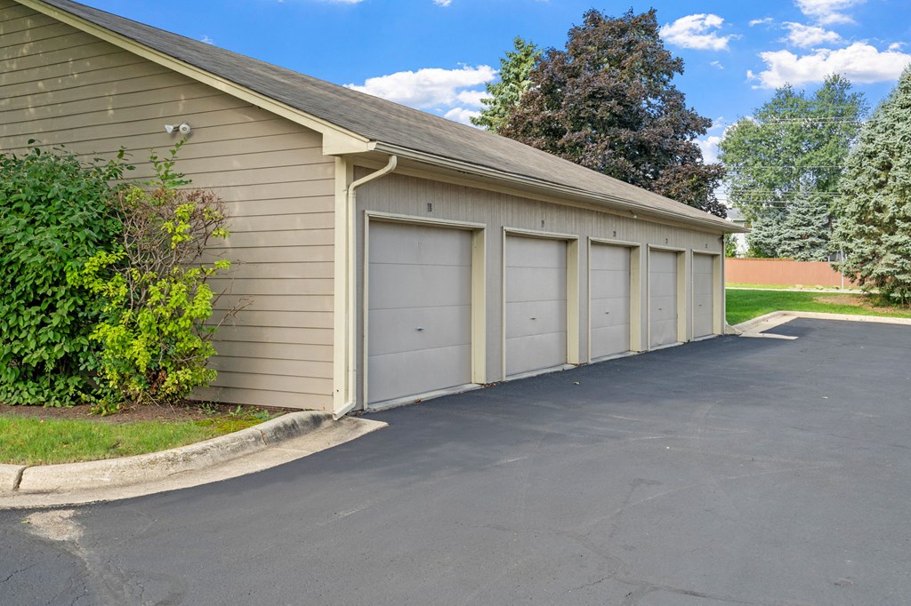 Detached Garage Spaces