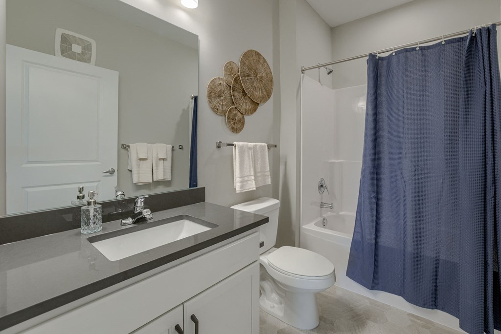 Bathroom with Modern Finishes
