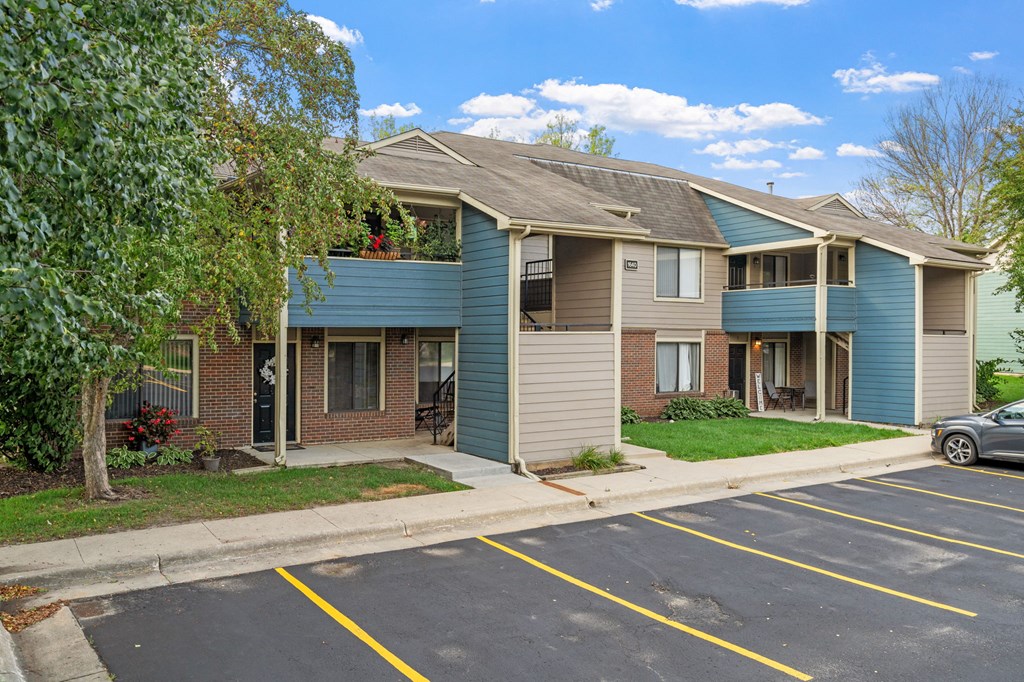 Exterior of Jordan Creek and Mills