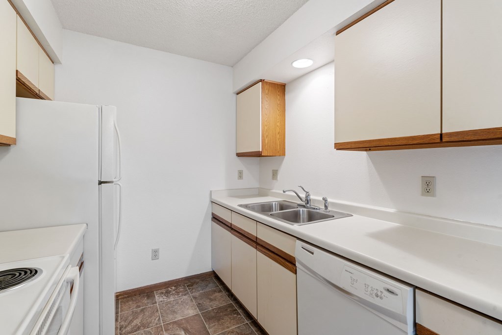 Fully-Equipped Kitchen