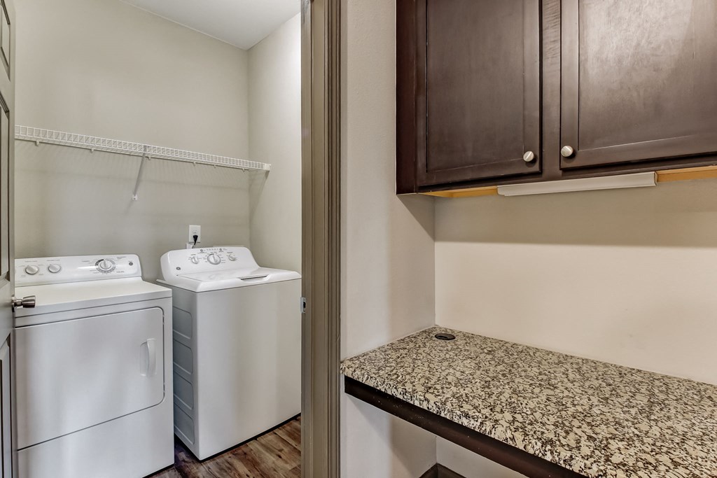 Full-Size Washer/Dryer