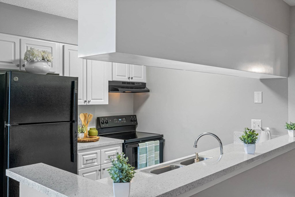 Kitchen with Breakfast Bar