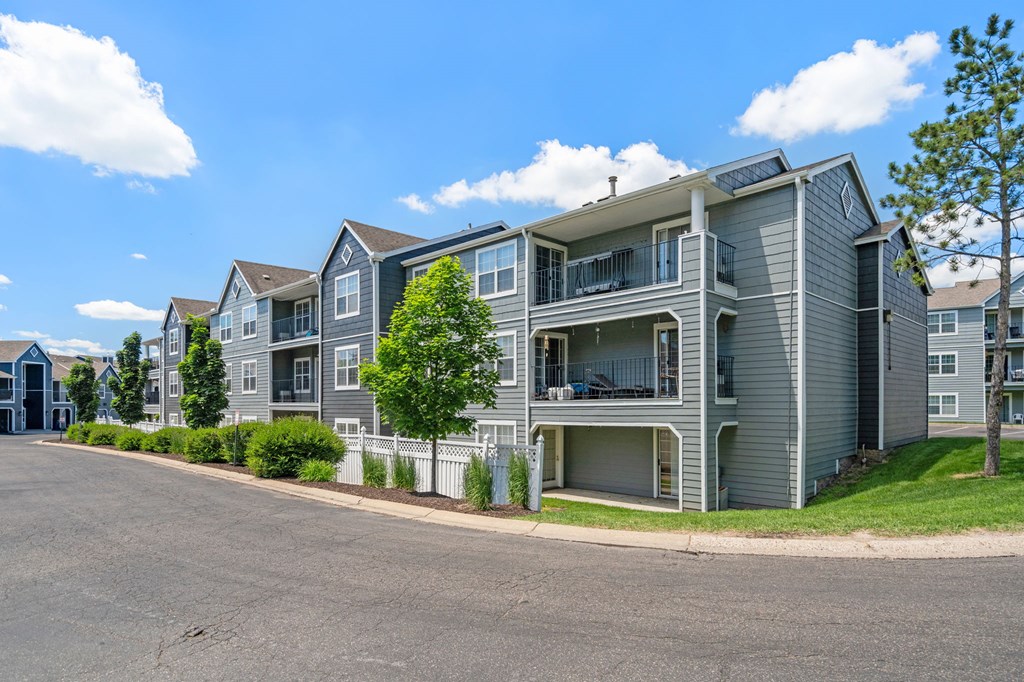 Exterior of Parkers Lake