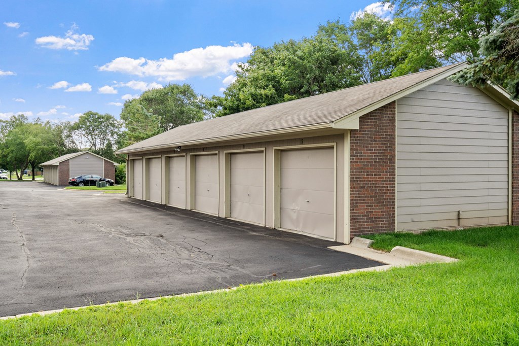 Detached Garage Spaces