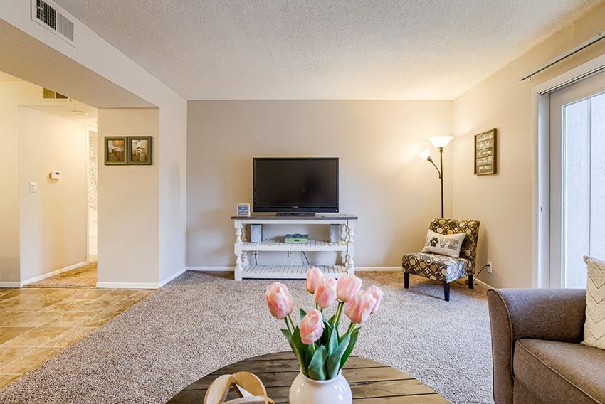 1001 Norwood Drive 1-3 Beds Apartment for Rent - Photo Gallery
