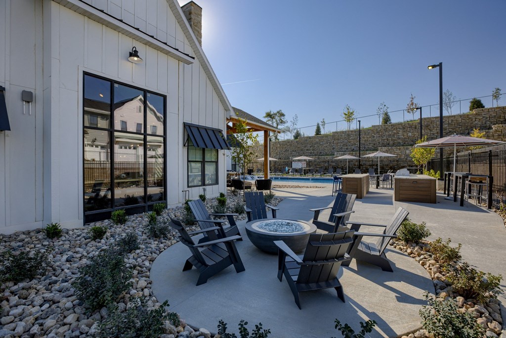 Outdoor Patio with Firepit