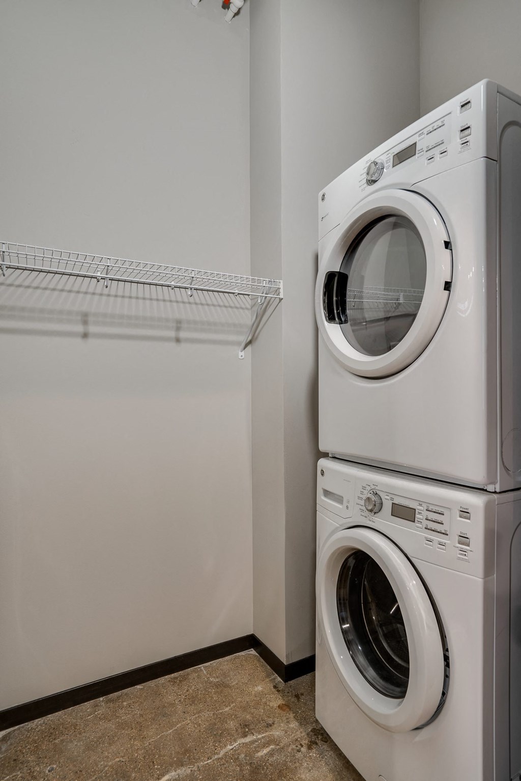 In-Unit Washer and Dryer