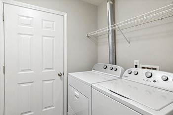 Full-Size Washer/Dryer