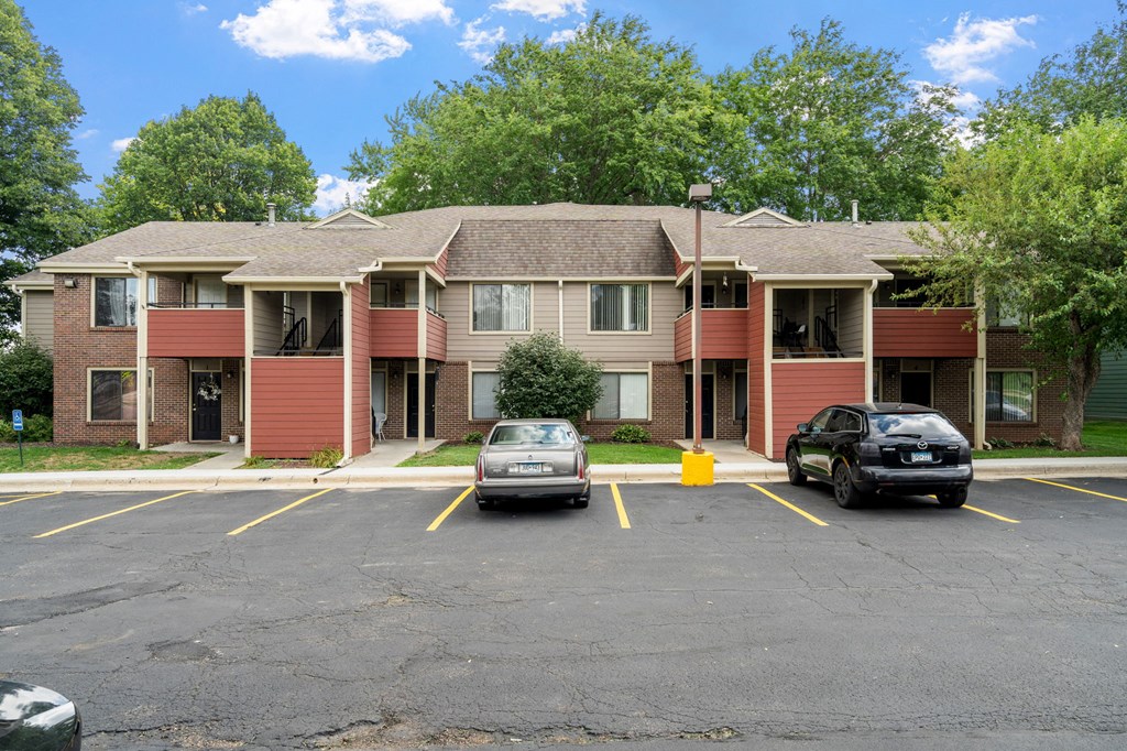 Exterior of Jordan Creek and Mills