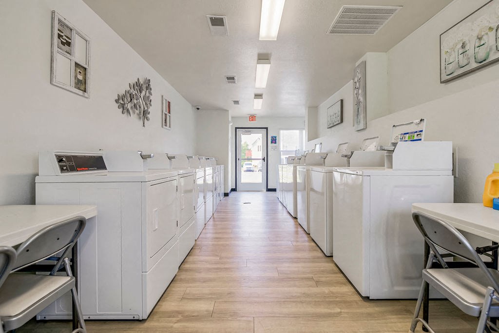 Laundry Facility With Multiple Washers & Dryers