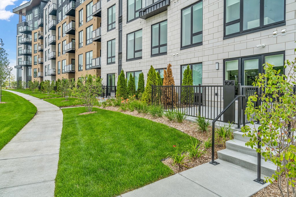 Lush Greenery at Paravel