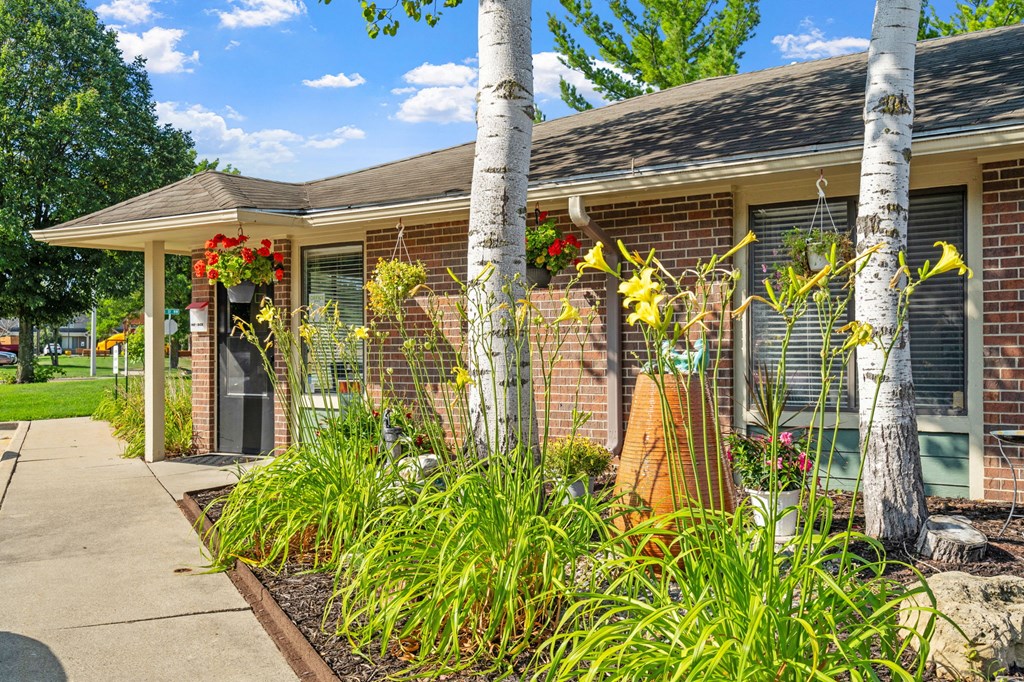 Leasing Office Entrance