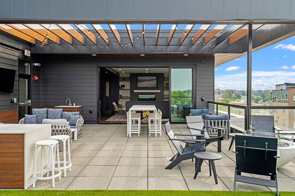 5th Floor Sky Deck with Patio Furniture