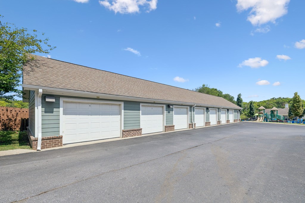 Detached Garage Spaces