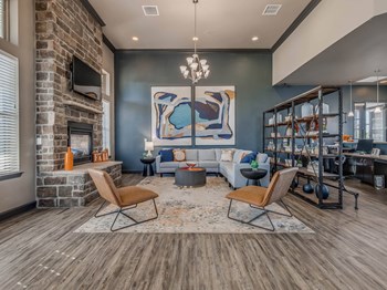 Clubhouse Community Room - Photo Gallery 4