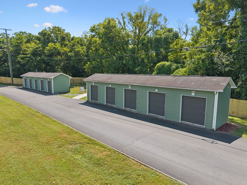 Detached Garage Spaces