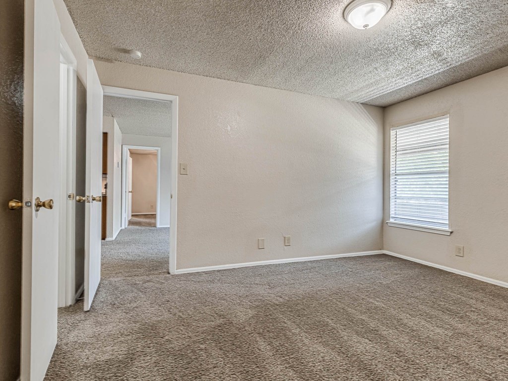 Bedroom with Plush Carpeting