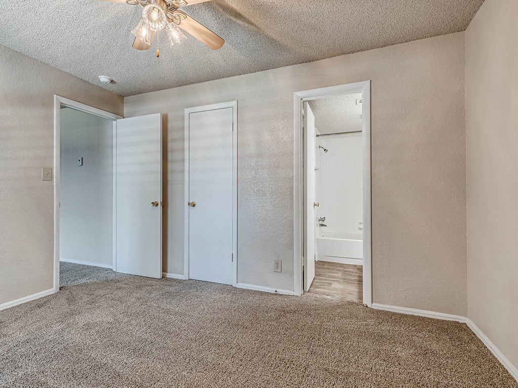 Bedroom with Plush Carpeting