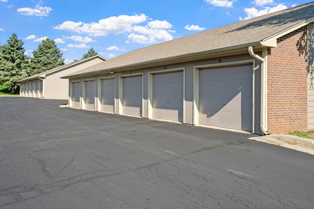 Detached Garage Spaces