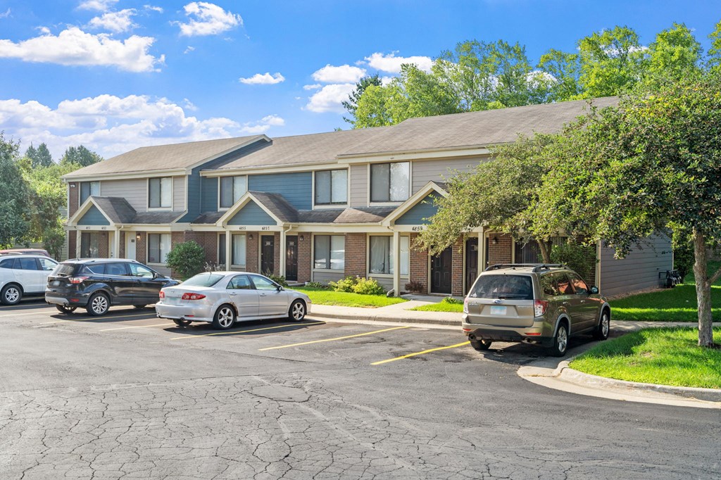 Exterior of Jordan Creek and Mills