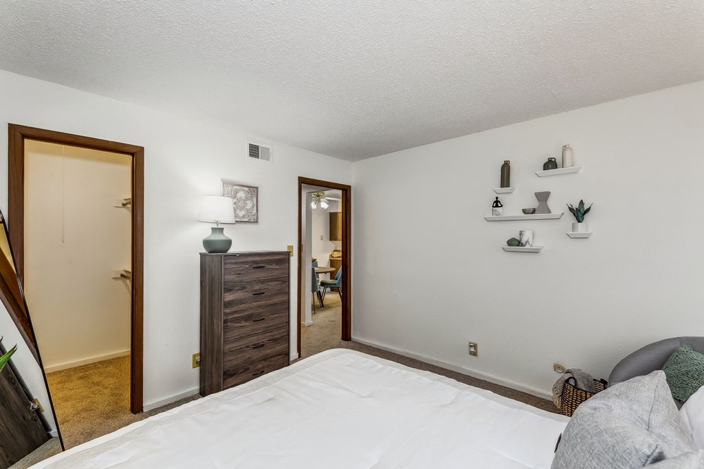 Bedroom with Plush Carpeting