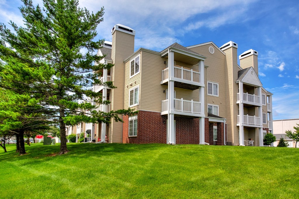 Exterior Of Ashley Square Apartment Homes