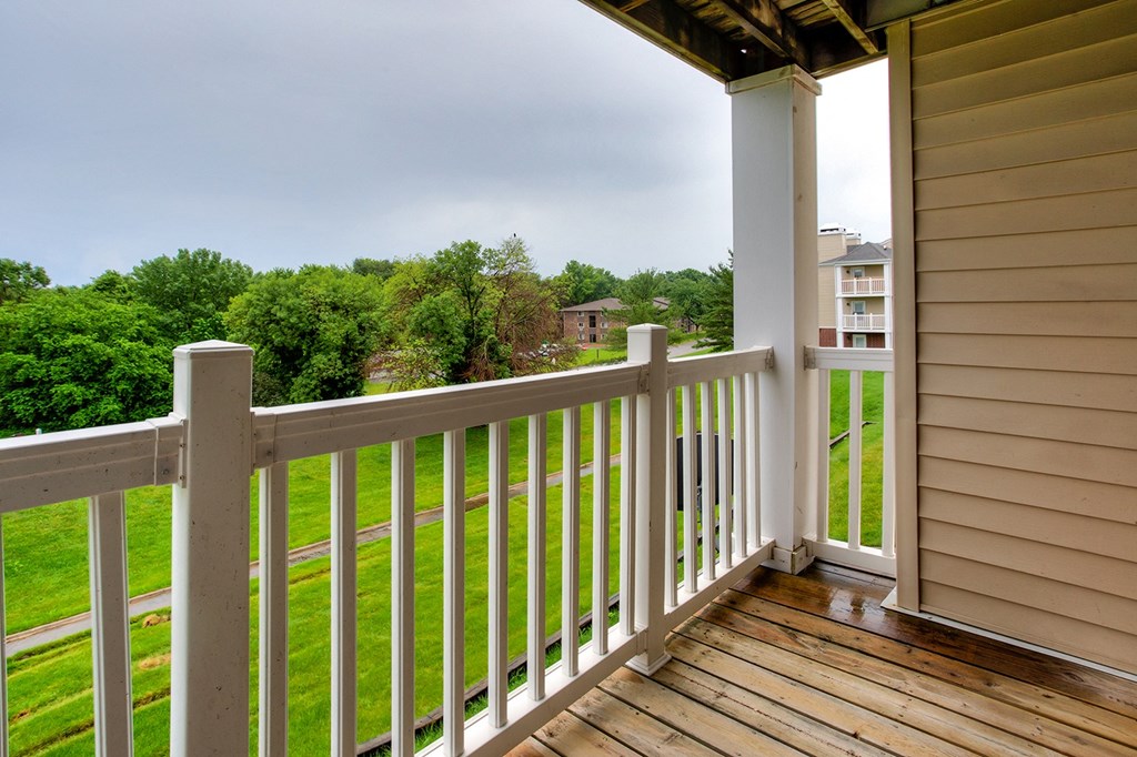 Spacious Exterior Balcony