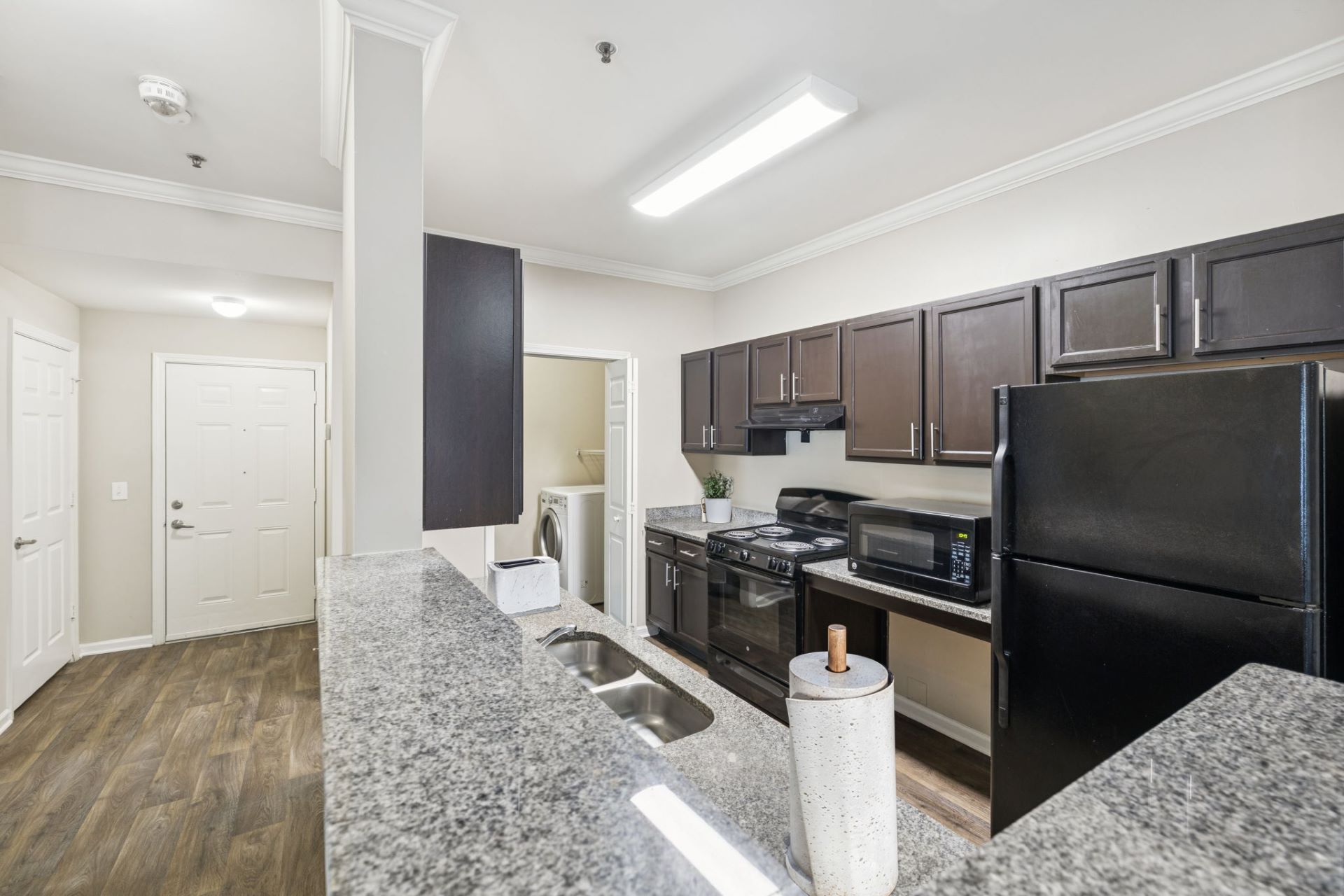 Fully-Equipped Kitchen