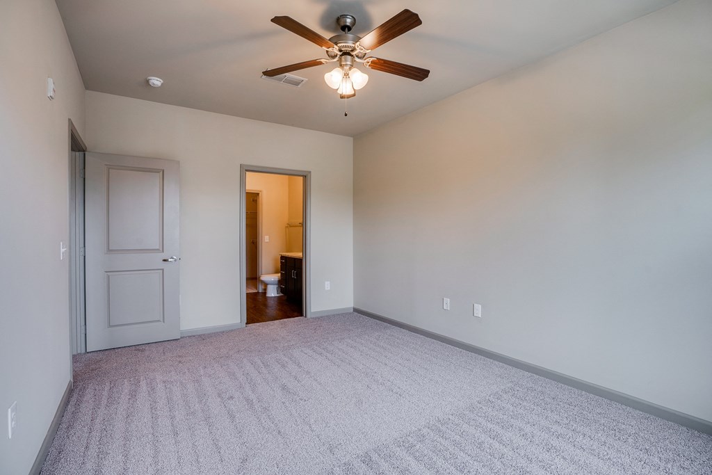 Capital Park At 72 West