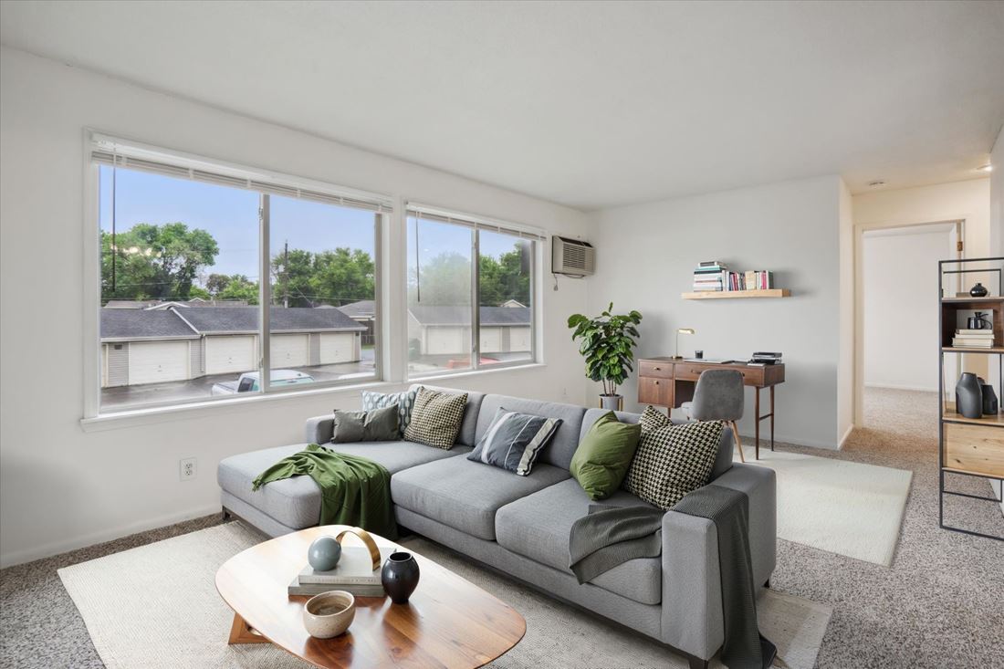 Timberland At Crestbruck Apartments photo