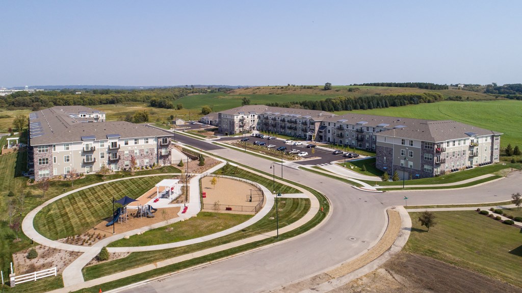 AMaine Ave Going through Preserve on Maine Community