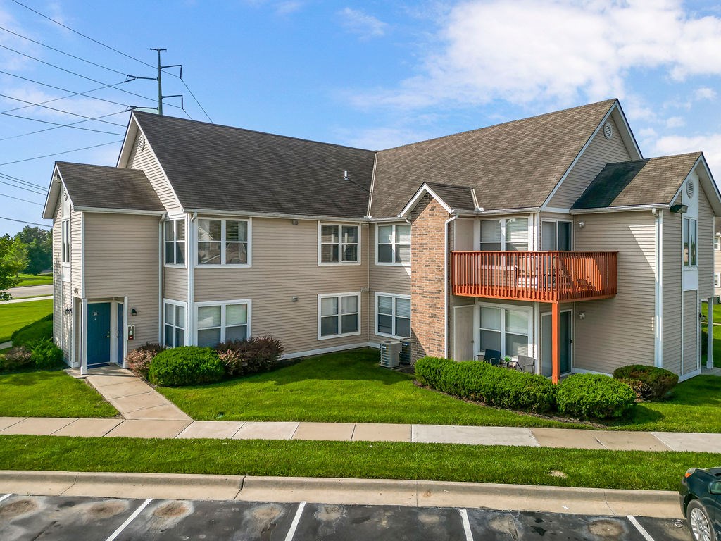 Exterior of Reserve at Moonlight