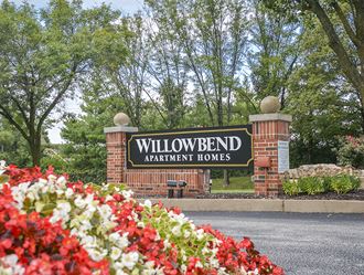 Willowbend Monument Sign