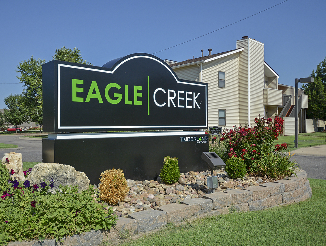 Eagle Creek Monument Sign