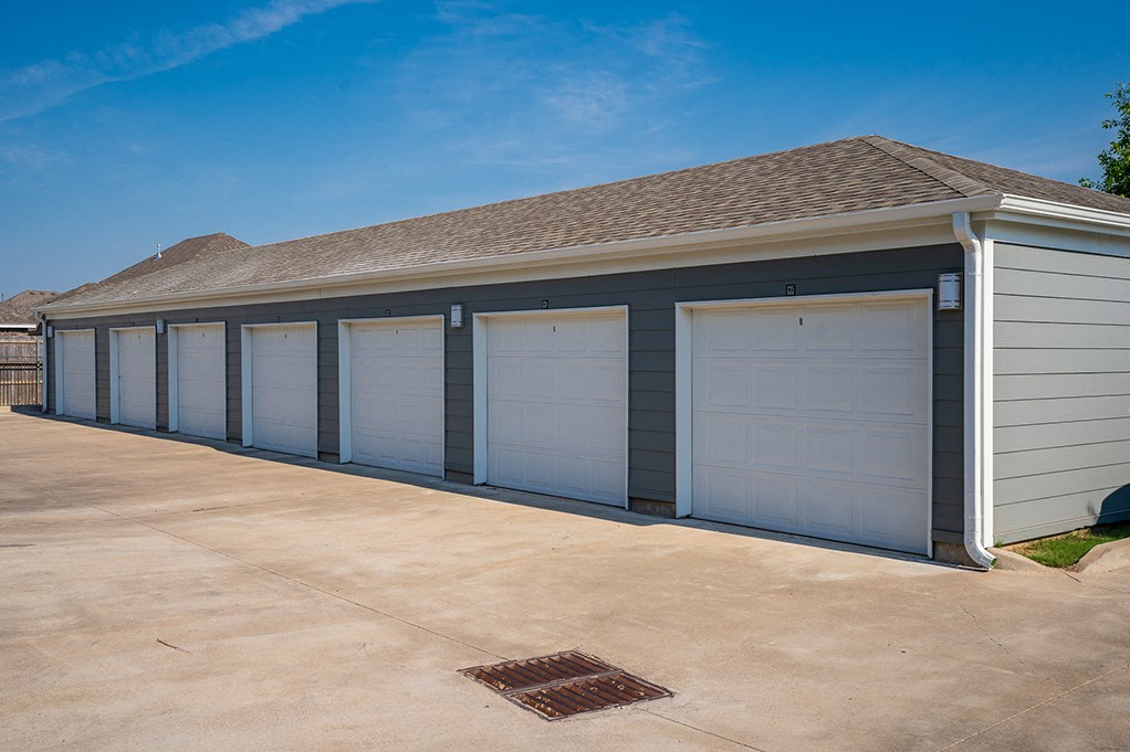 Encore Memorial Garages