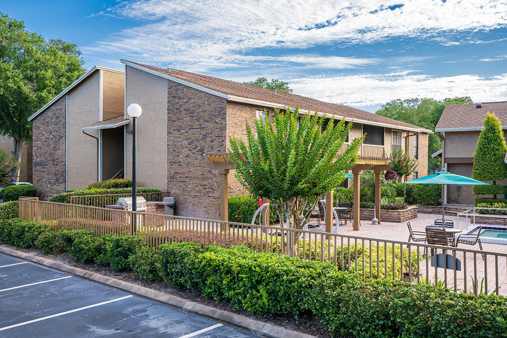 Large Pool Sundeck with Grill Station