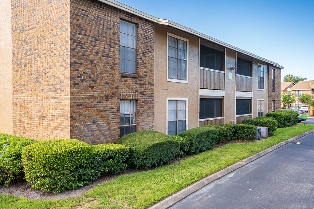 Lush Landscaping in Front of Forestlake Apartment Building