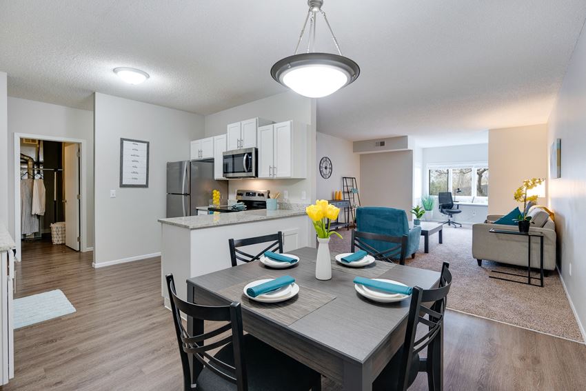 Open Concept Kitchen & Dining Area - Photo Gallery