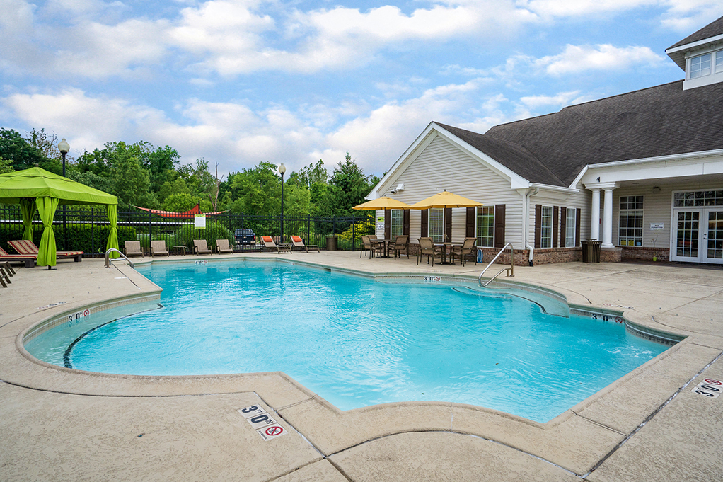 Resort Style Swimming Pool