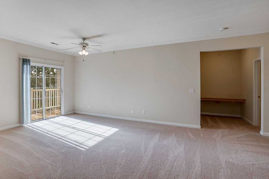 Spacious Living Room with Plush Carpet