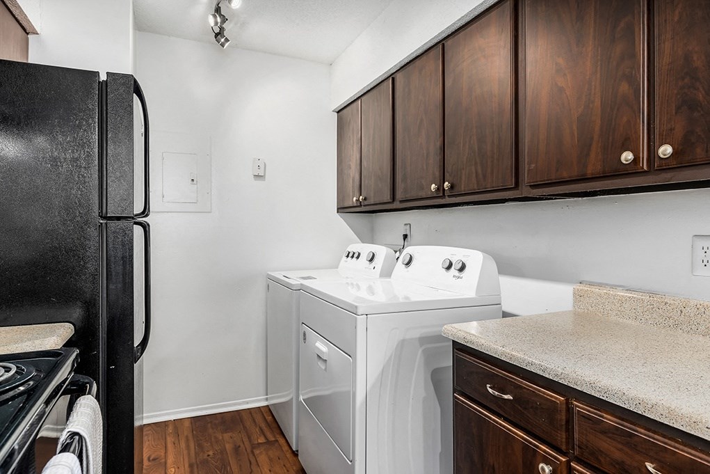 Kitchen With Washer & Dryer