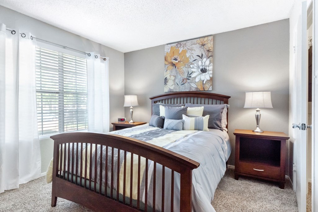 Bedroom with Plush Carpeting
