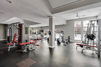 Spacious Fully Equipped Fitness Center - Photo Gallery 30