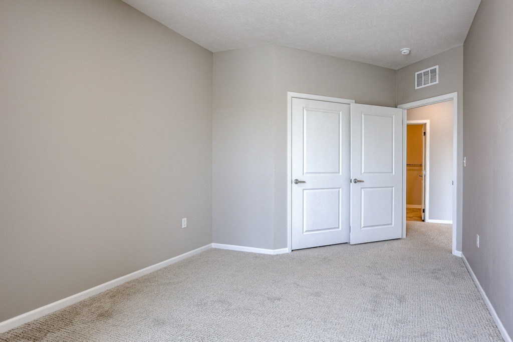 Bedroom with Plush Carpeting